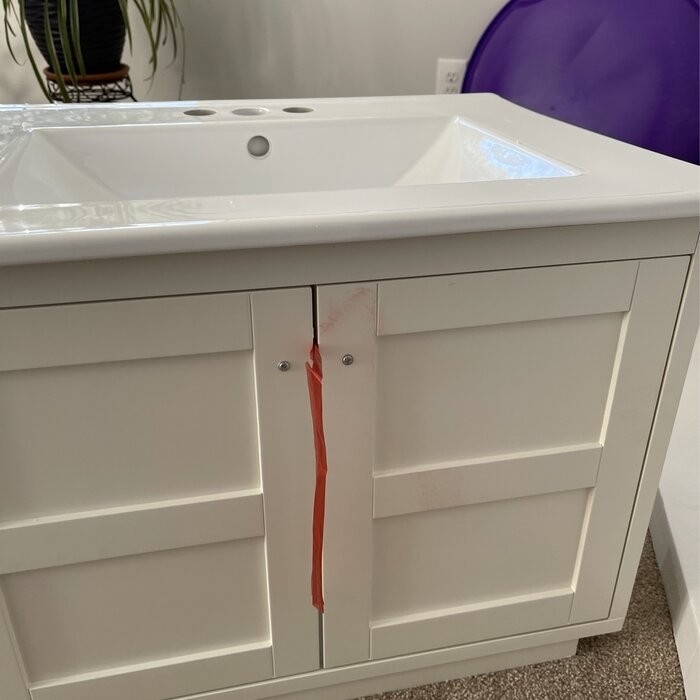 Clinchport 24" Single Bathroom Vanity Set