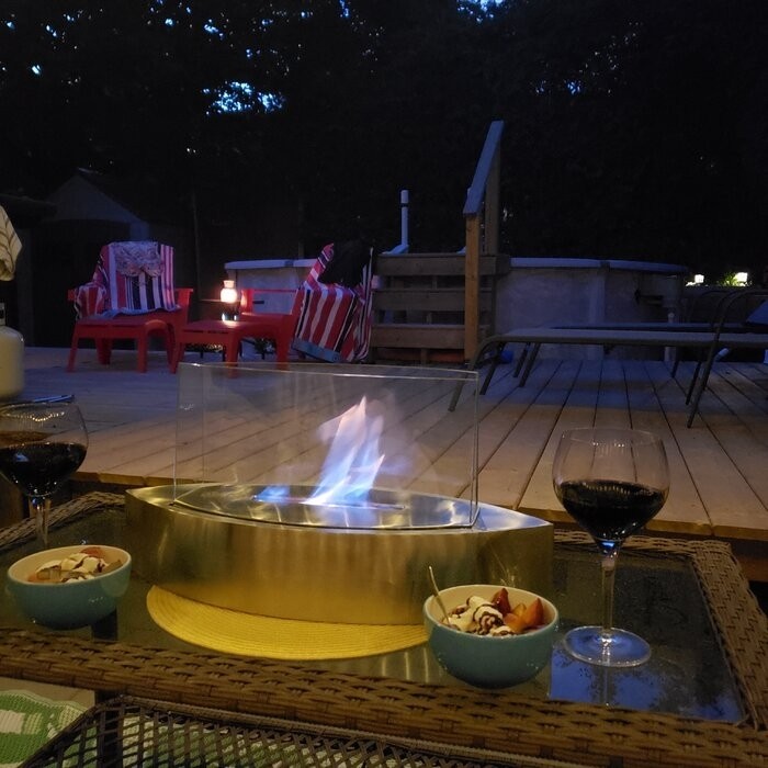 Craddock Bio-Ethanol Tabletop Fireplace with Flame Guard