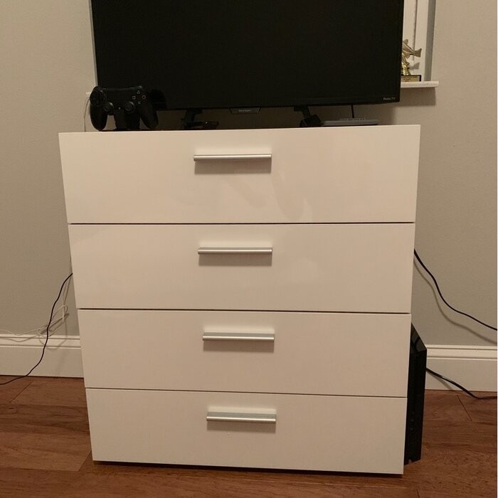 Culpeper 4 Drawer 31.57'' W Dresser