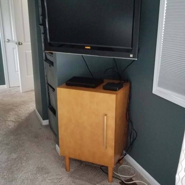 Dawne Multimedia Media Cabinet