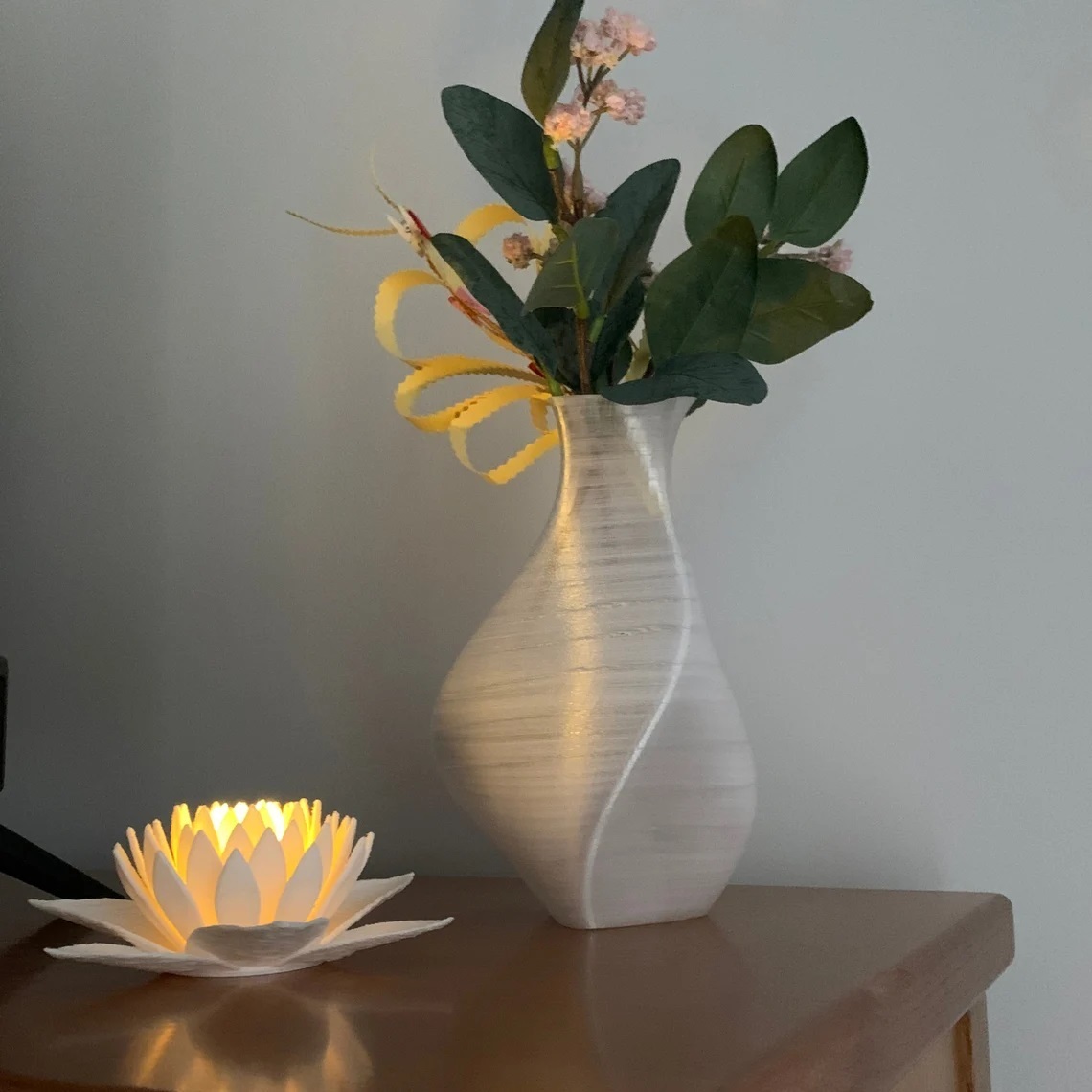 Delicate Bioplastic Lotus Flower Lamp