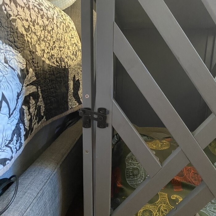 Dorman Diagonal Pet Crate