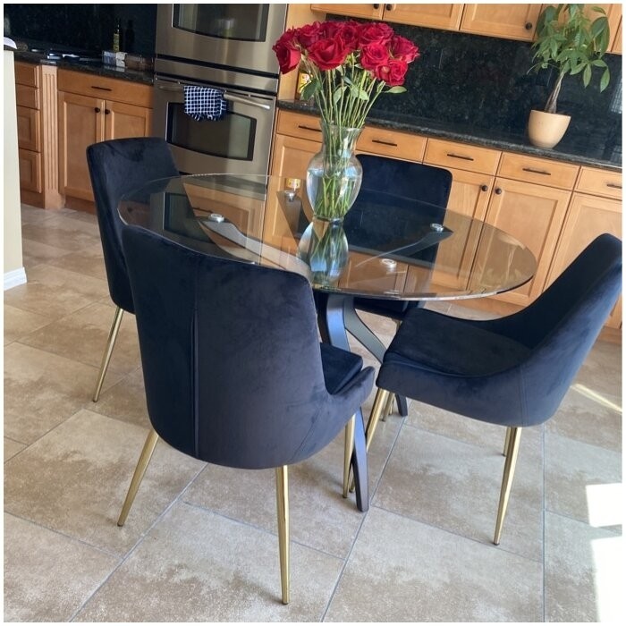 Elderton 48'' Pedestal Dining Table