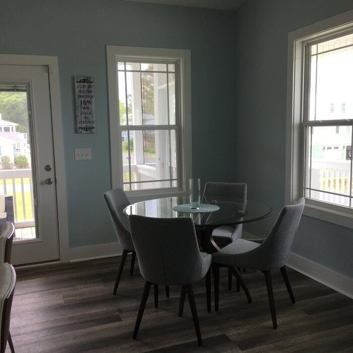 Elderton 48'' Pedestal Dining Table