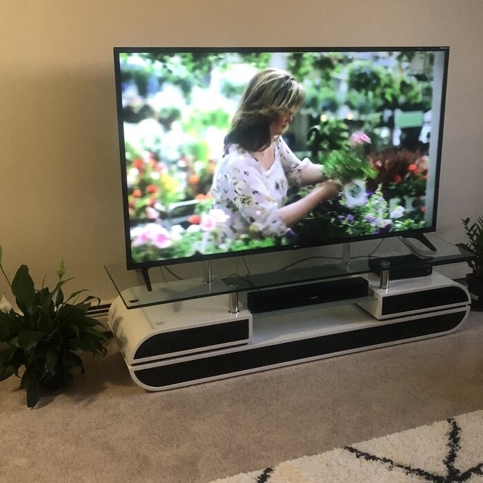 Ezren TV Stand for TVs up to 70