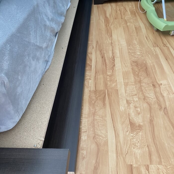 Galnares Low Profile Bed