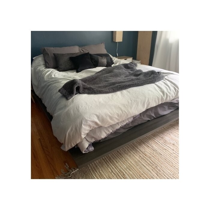 Galnares Low Profile Bed