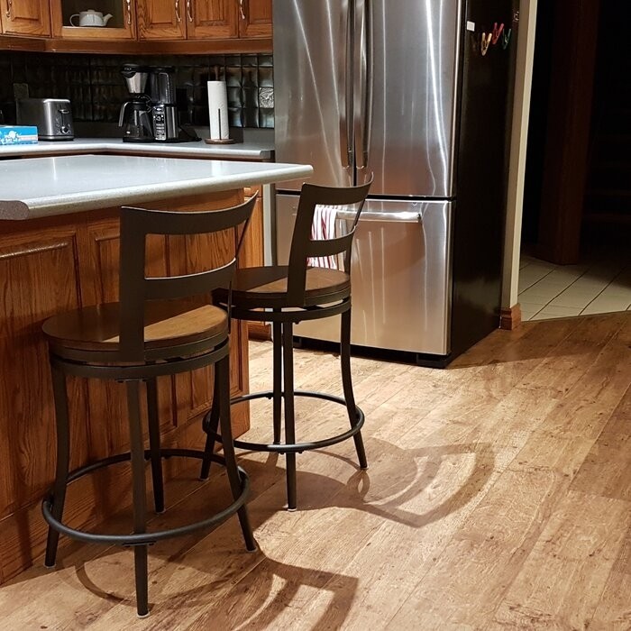 Giana Swivel 24" Counter Stool