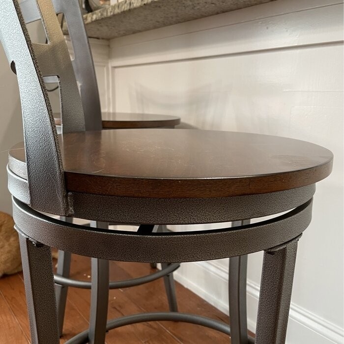 Giana Swivel 24" Counter Stool