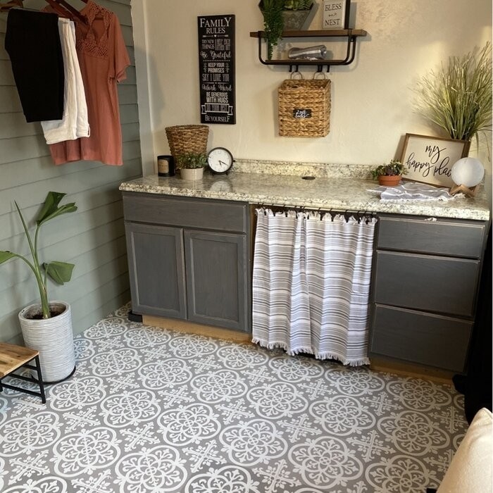 Gothic 12" x 12" x 1.5mm Vinyl Tile