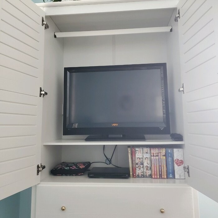 Greenport Armoire