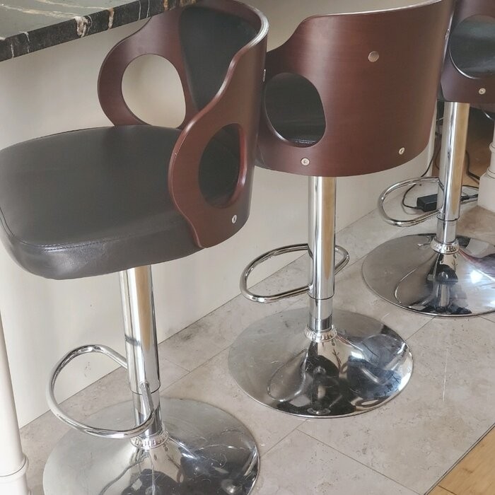 Hartung Swivel Adjustable Height Stool