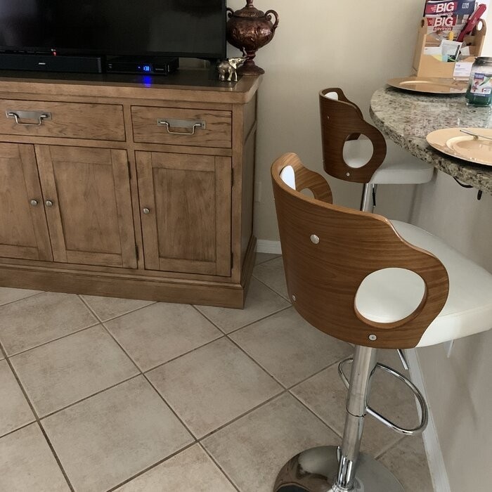 Hartung Swivel Adjustable Height Stool