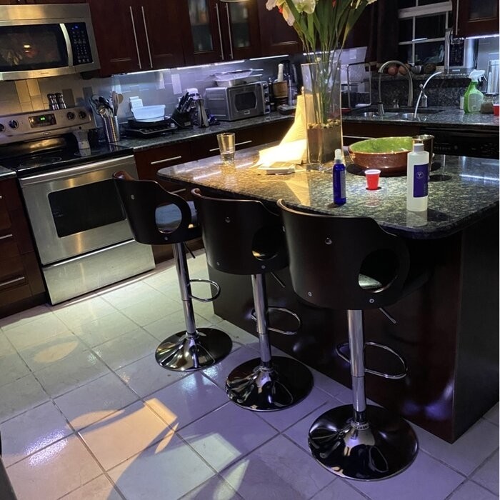 Hartung Swivel Adjustable Height Stool