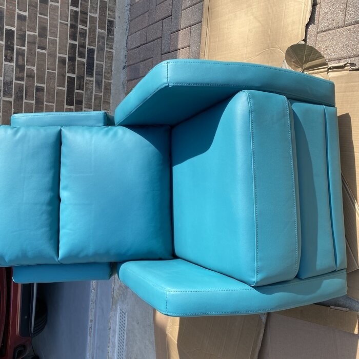 Haug 26.5'' Wide Manual Swivel Recliner
