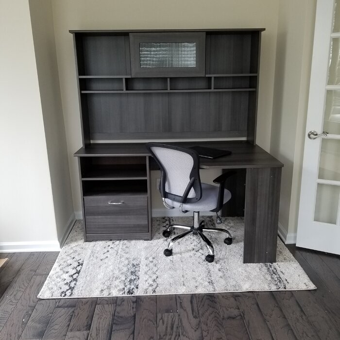 Hillsdale Reversible Corner Desk with Hutch