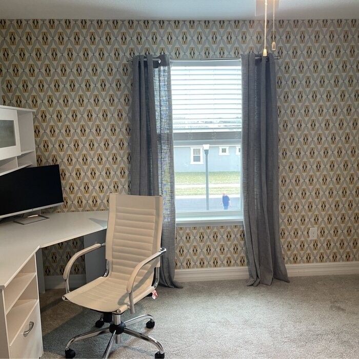 Hillsdale Reversible Corner Desk with Hutch