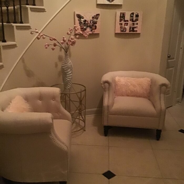 Huntingdon 34'' Wide Tufted Chesterfield Chair