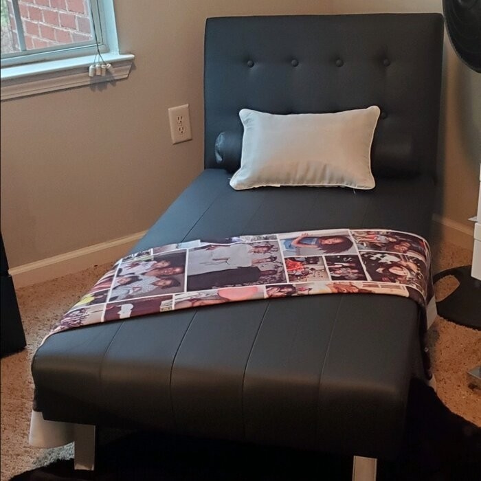 Ippolito Chaise Lounge