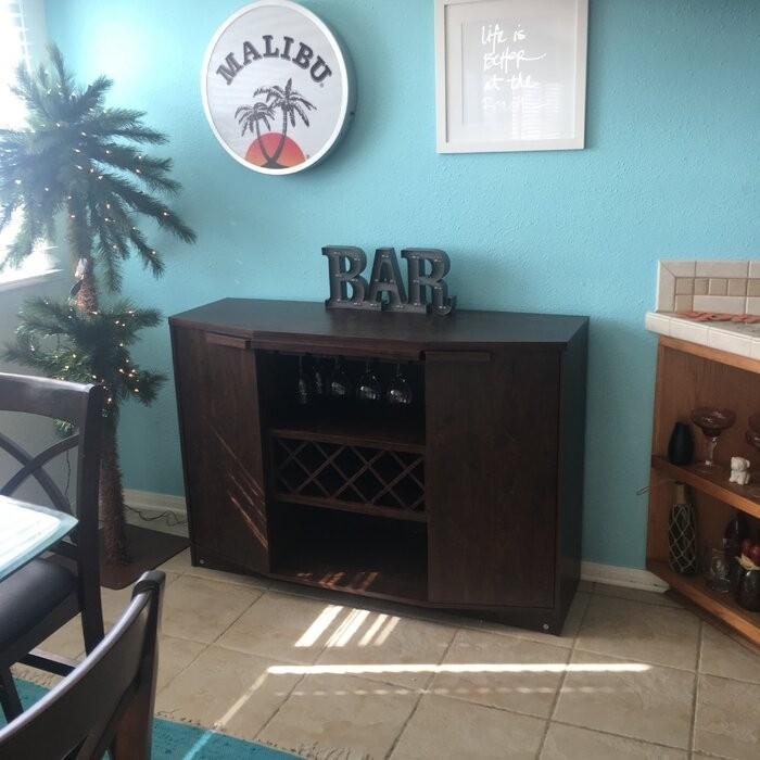 Isabell Bar with Wine Storage