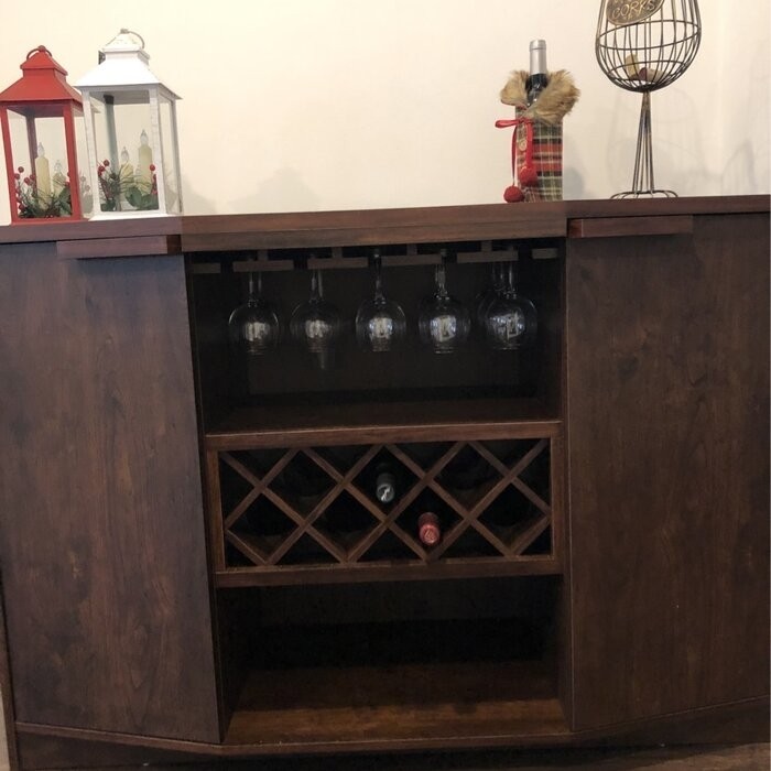 Isabell Bar with Wine Storage