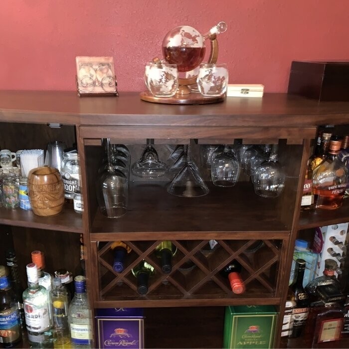 Isabell Bar with Wine Storage