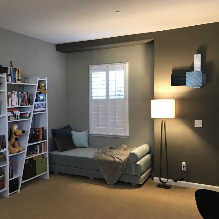 Ishee Queen Daybed with Mattress