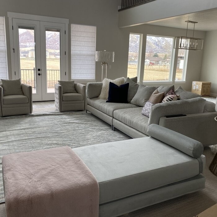 Ishee Queen Daybed with Mattress