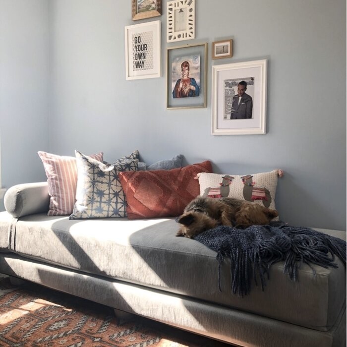 Ishee Queen Daybed with Mattress