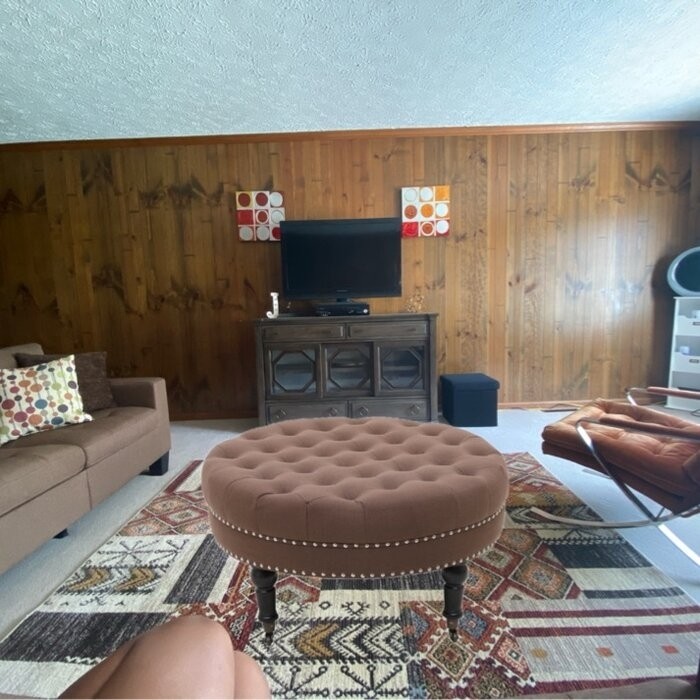Jordin 34'' Wide Tufted Round Cocktail Ottoman