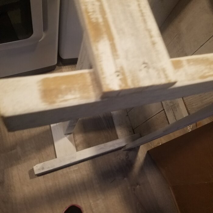 Kisner Wood Bench