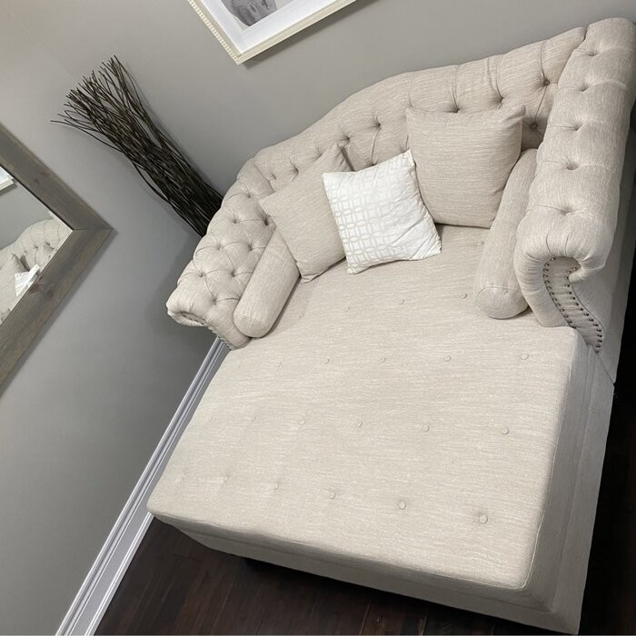 Lamm Tufted Two Flared Arms Chaise Lounge