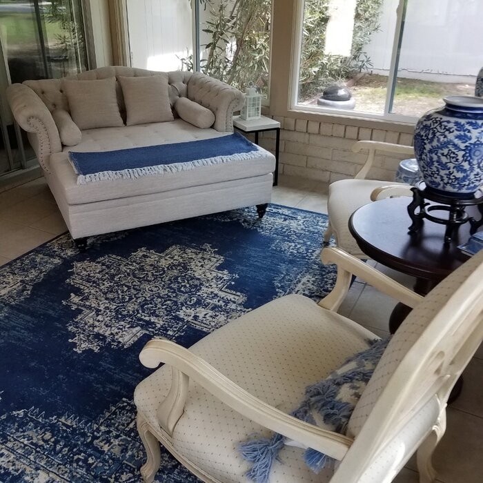 Lamm Tufted Two Flared Arms Chaise Lounge