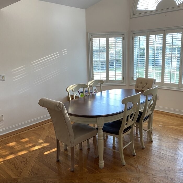 Letizia Extendable Solid Wood Dining Table