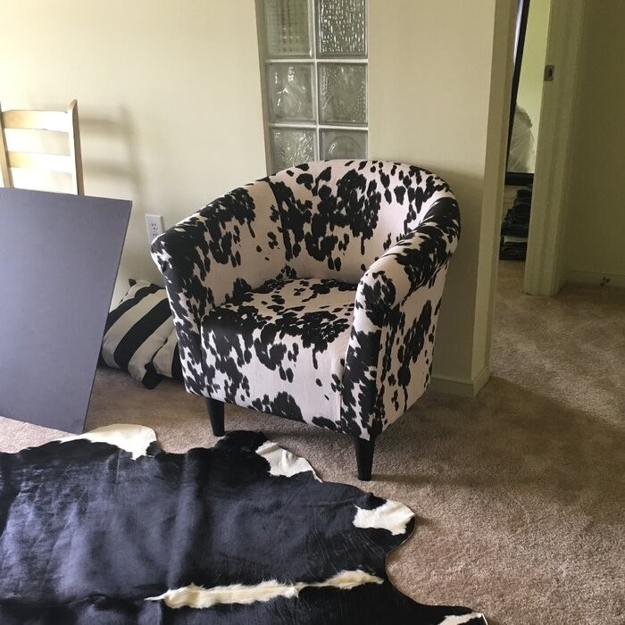 Liam 30.5'' Wide Barrel Chair