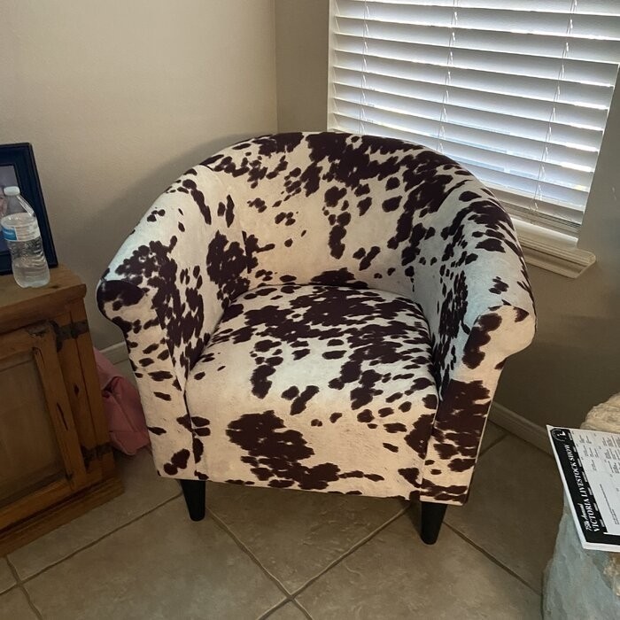 Liam 30.5'' Wide Barrel Chair