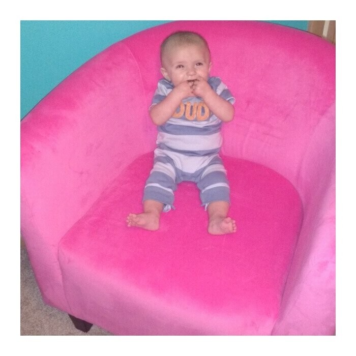 Liam 32'' Wide Barrel Chair