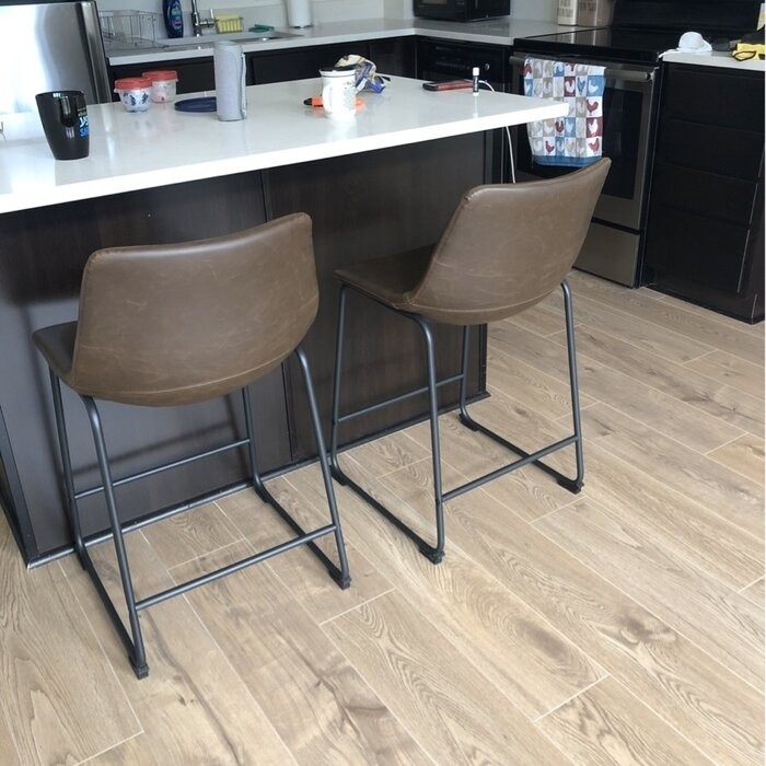 Liara Counter & Bar Stool