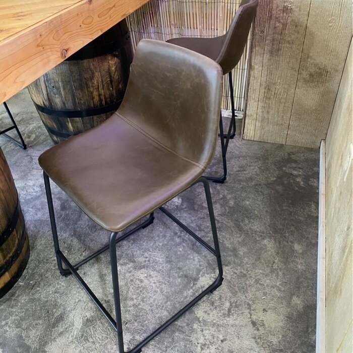Liara Counter & Bar Stool