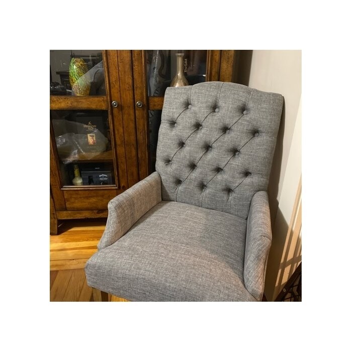 Lila Tufted Linen Arm Chair