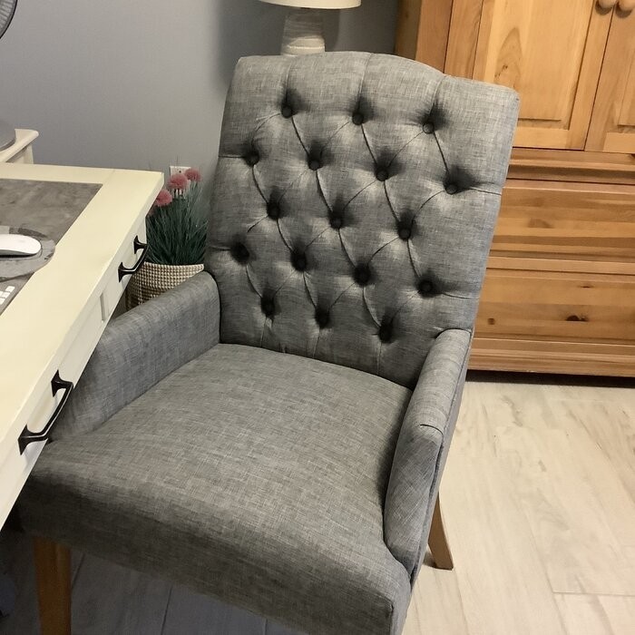 Lila Tufted Linen Arm Chair