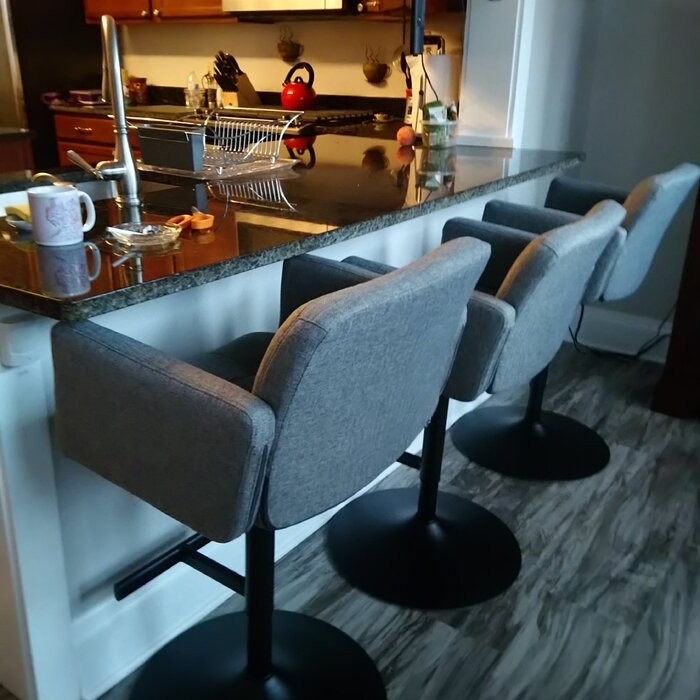 Limpley Stoke Swivel Adjustable HeightBar Stool