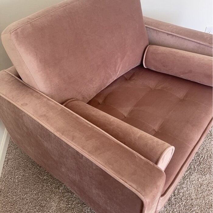 Luo 41.5'' Wide Tufted Armchair