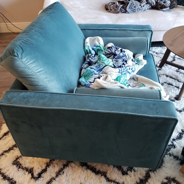 Luo 41.5'' Wide Tufted Armchair