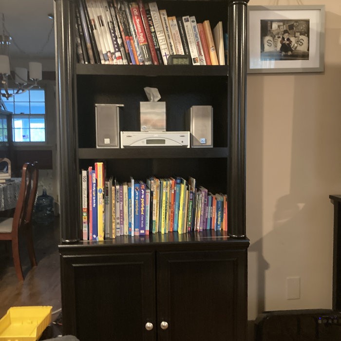 Manahan 71.88'' H x 29.38'' W Standard Bookcase