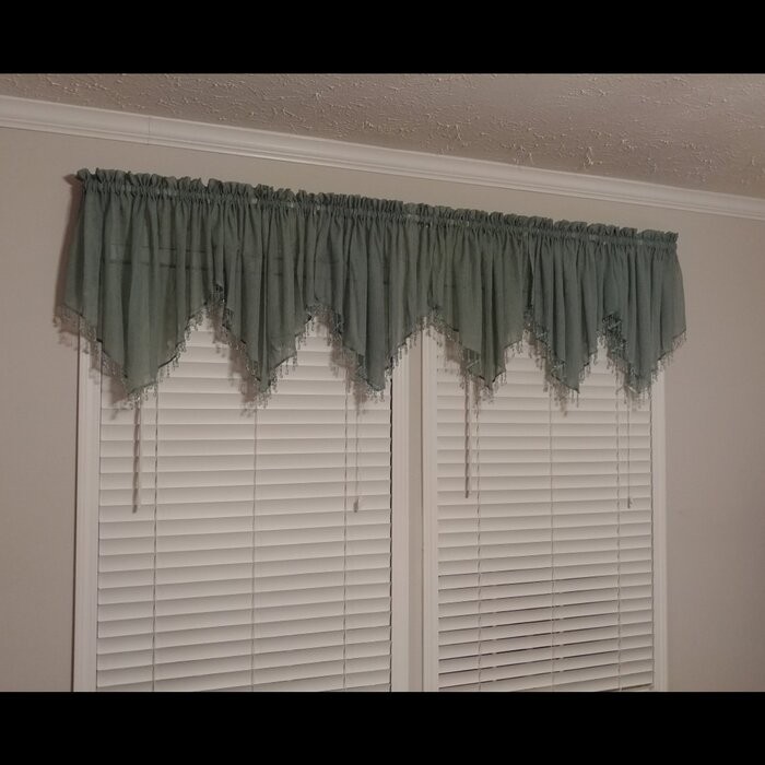 Mardis Solid Color Pointed 51'' Window Valance