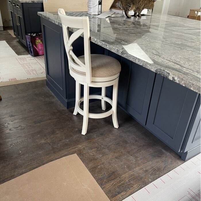 Nasturtium Swivel 26" Counter Stool
