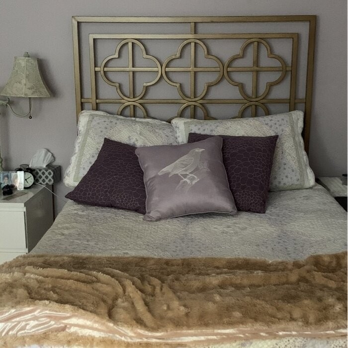 Open-Frame Headboard