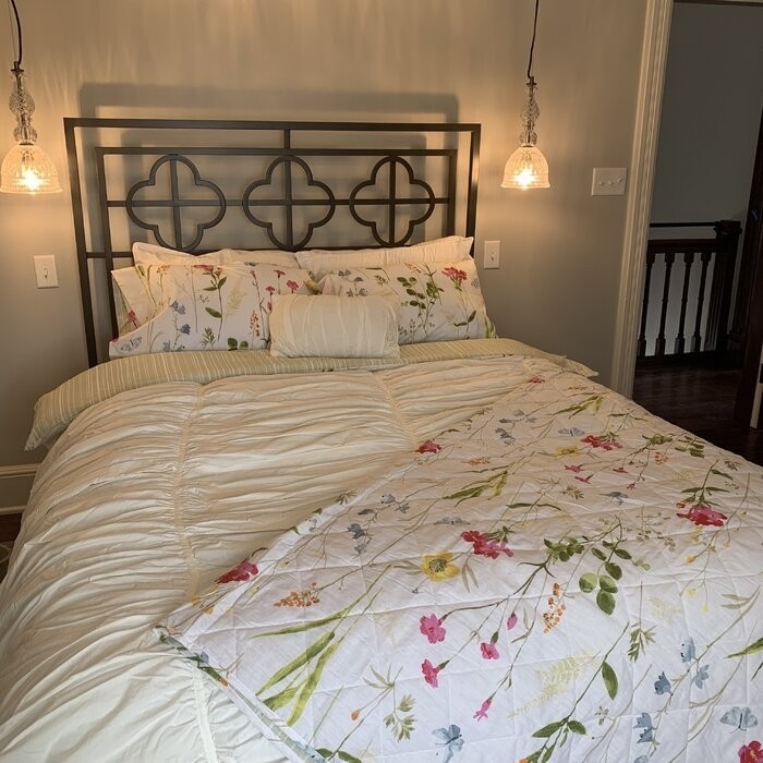 Open-Frame Headboard
