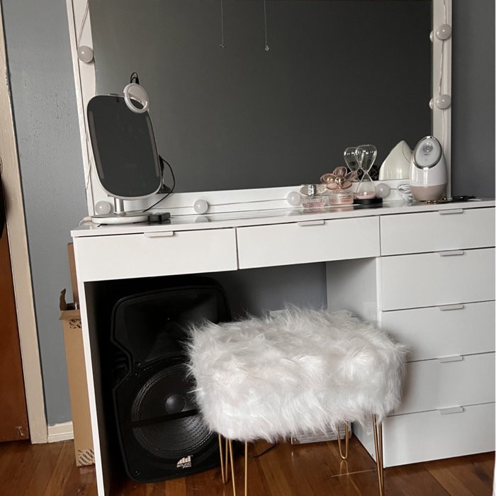 Orellana 47.3'' Wide Vanity with Mirror